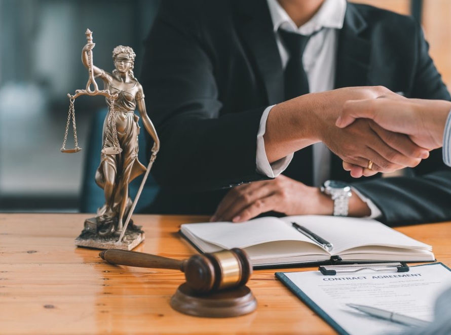 Gaziantep avukat Akif Dövencik; Antep ceza avukatı ve Antep iş avukatı olarak mahallinde keşif ve tutanak incelemesi.